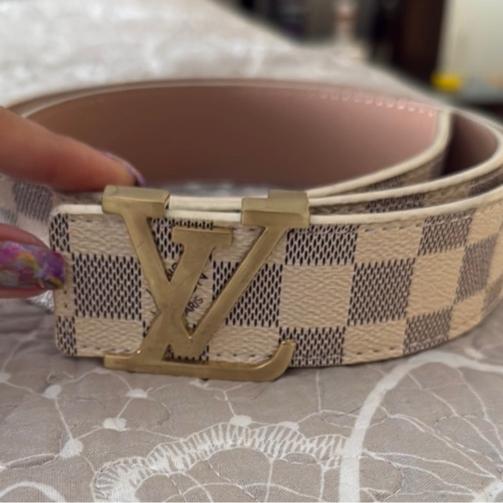 Louis Vuitton Gold and Cream Belt with Signature Checkered Design Generic 43”